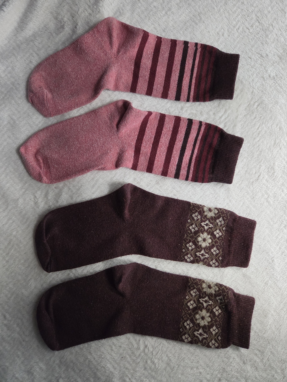 2-Pack Women's Crew Boot Socks in Pink and Burgundy Wool Spandex St. John's Bay